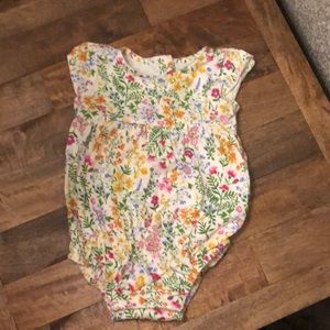 Old Navy Romper,!great condition